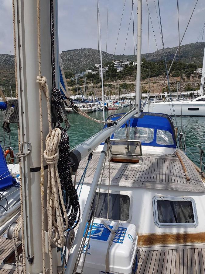 Hotel na wodzie On A Beautiful Ocean Going Classic Schooner! *